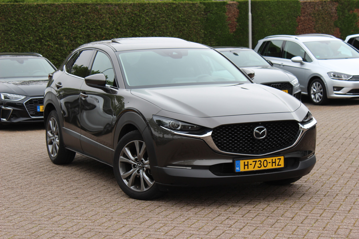 Mazda CX-30 2.0 e-SkyActiv-X M Hybrid Luxury / Trekhaak / Schuifdak / 360Camera / Head-up / Leder / 18'' / Navigatie / Stoelverwarming / DAB / ACC