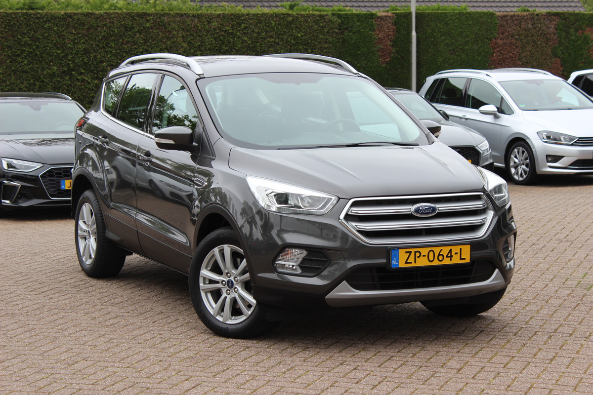 Ford Kuga 1.5 EcoBoost Trend Ultimate / Trekhaak / Navigatie / Parkeerhulp achter / 17'' / Bluetooth / Cruise Control