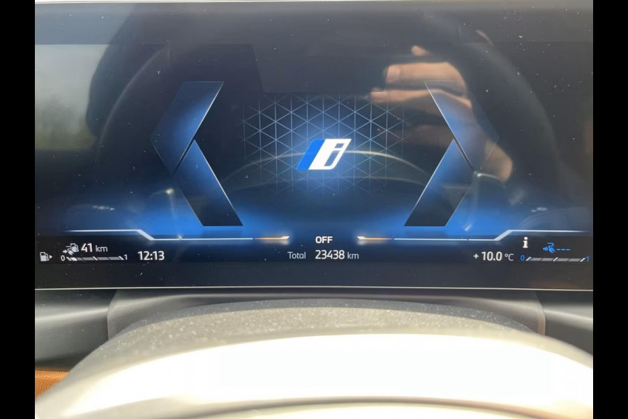 BMW 3 Serie Touring 330e xDrive M-SPORT Pro ** AD. LED, BEIGE LEDER, TREKH, PANO, MEM, H&K, 19-inch LMV ** Ex BMW-AG ** ** INFORMEER OOK NAAR ONZE AANTREKKELIJKE FINANCIAL-LEASE TARIEVEN **