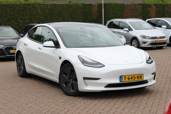 Tesla Model 3 Long Range AWD 75 kWh / FACELIFT / SoH 90,8% / Autopilot / Panoramadak / Camera / Leder / 20'' / Leder / Premium Audio / Warmtepomp