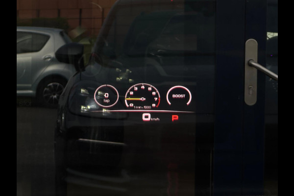 Porsche Cayenne 3.0 E-Hybrid | Panorama | Luchtvering | Bose | Dodehoek sensor | Stoel ventilatie | Sport Chrono