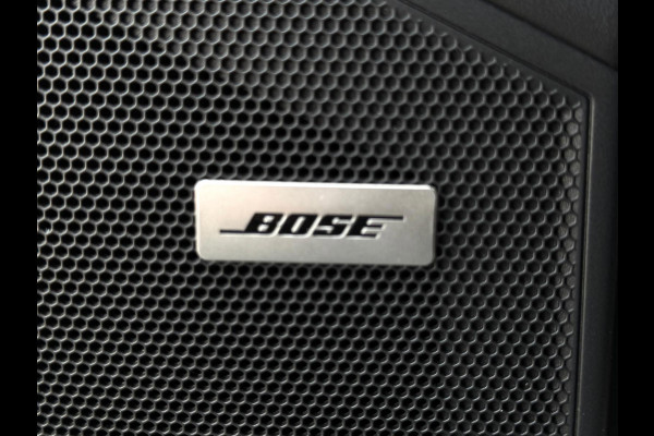 Porsche Cayenne 3.0 E-Hybrid | Panorama | Luchtvering | Bose | Dodehoek sensor | Stoel ventilatie | Sport Chrono