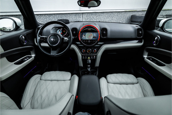 MINI Countryman Cooper S E ALL4 Pano / Adaptieve cruise / Leder / 18inch / Camera /