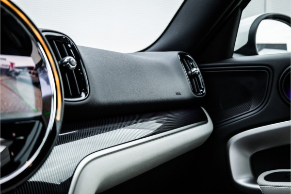 MINI Countryman Cooper S E ALL4 Pano / Adaptieve cruise / Leder / 18inch / Camera /