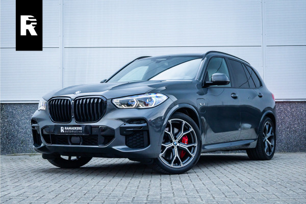 BMW X5 xDrive45e M-Sport Dravitgrau Skylounge / Bowers & Wilkins / Achteras sturing / Individual / Alcantara Hemel /