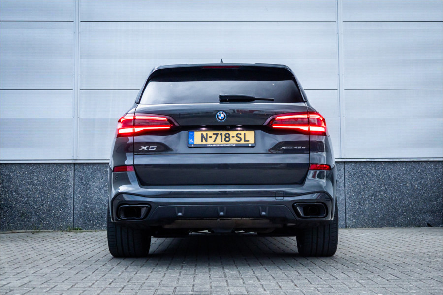 BMW X5 xDrive45e M-Sport Dravitgrau Skylounge / Bowers & Wilkins / Achteras sturing / Individual / Alcantara Hemel /