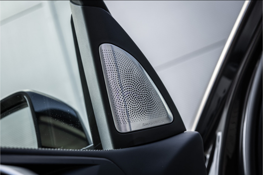 BMW X5 xDrive45e M-Sport Dravitgrau Skylounge / Bowers & Wilkins / Achteras sturing / Individual / Alcantara Hemel /