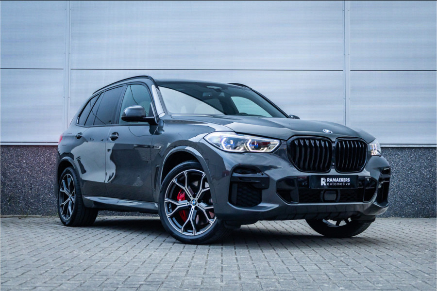 BMW X5 xDrive45e M-Sport Dravitgrau Skylounge / Bowers & Wilkins / Achteras sturing / Individual / Alcantara Hemel /
