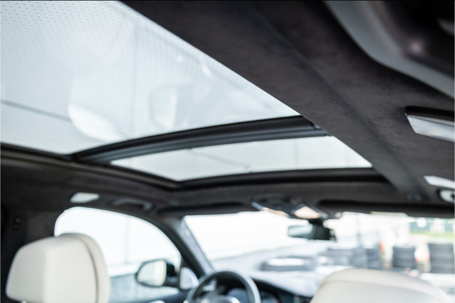 BMW X5 xDrive45e M-Sport Dravitgrau Skylounge / Bowers & Wilkins / Achteras sturing / Individual / Alcantara Hemel /