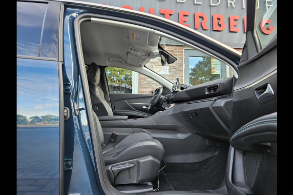 Peugeot 3008 1.6 HYbrid 225 Allure Carplay! Plug-In! Camera! Navigatie! Mooie/Nette Auto!