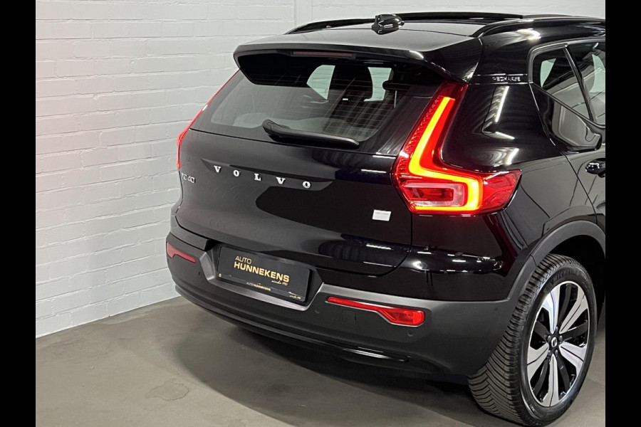 Volvo XC40 Ultimate Dark Open dak | Adapt. cruise | 360 camera | Stuur-/stoelverwarming | Harman/Kardon | Memory | Carplay