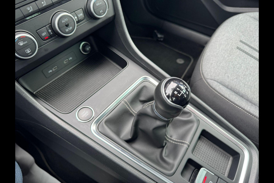 Seat Ateca 1.0 TSI Style Business Intense 110pk | Trekhaak | Navigatie | Achteruitrijcamera