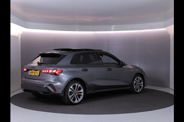 Audi A3 Sportback 45 TFSI e S edition Competition 272 pk S-tronic | Verlengde garantie | Navigatie | Panoramadak | Parkeersensoren (Park assist) | Achteruitrijcamera | S-Line |