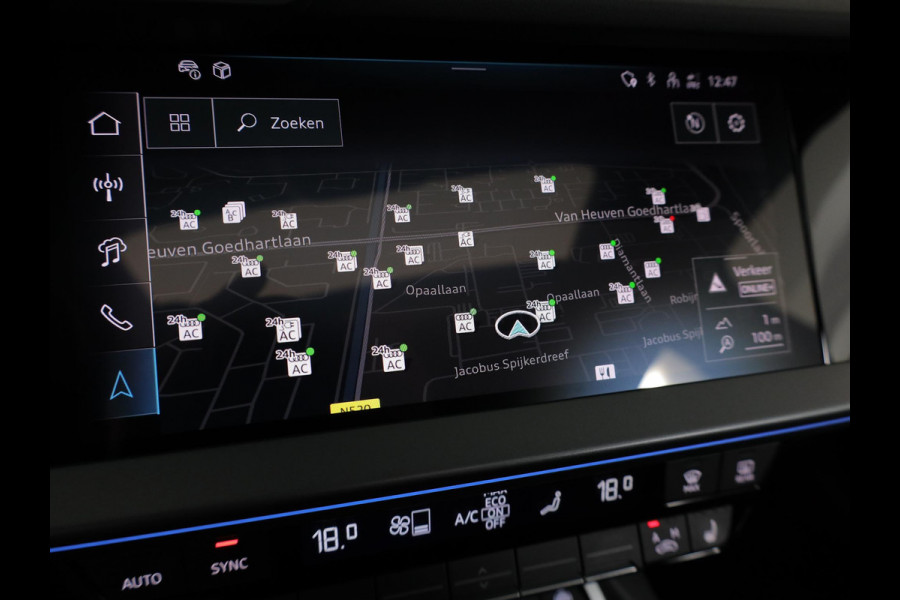 Audi A3 Sportback 45 TFSI e S edition Competition 272 pk S-tronic | Verlengde garantie | Navigatie | Panoramadak | Parkeersensoren (Park assist) | Achteruitrijcamera | S-Line |