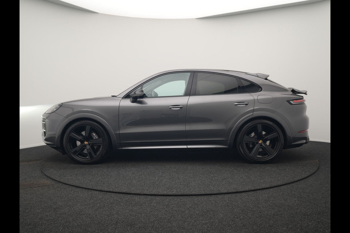 Porsche Cayenne Coupé 3.0 E-Hybrid PHEV | MY 2024 Facelift | | Trekhaak Af Fabriek | Panodak | Luchtvering | Sportuitlaat | PDLS+ | Sport Chrono | InnoDrive Adaptive Cruise | SportDesign | Head up | Soft Close | 22"L.M | 360 Camera | Plug In Hybrid