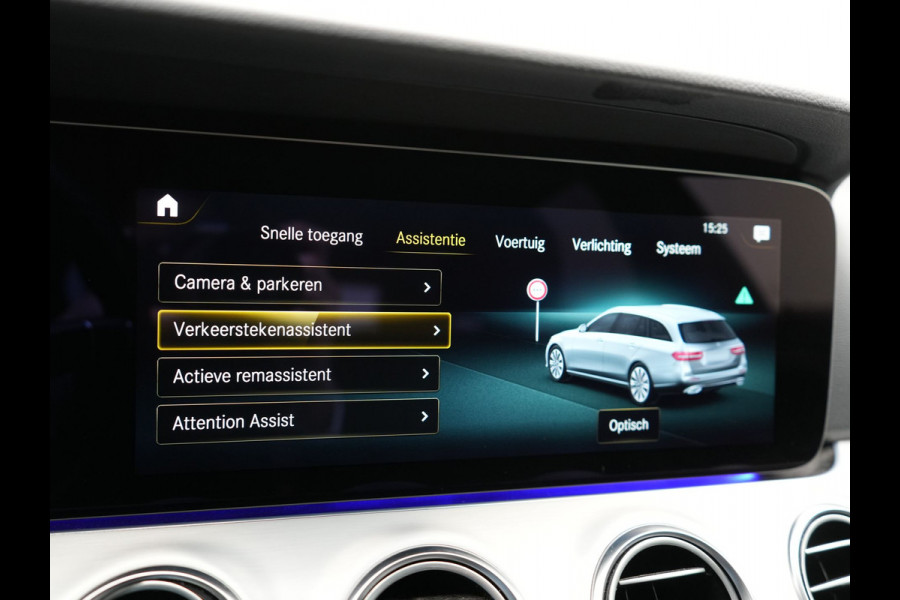 Mercedes-Benz E-Klasse Estate 300e Avantgarde PHEV 320pk Dealer O.H | Widescreen | Sfeerverlichting | Lederen Sportstoelen Verwarmd | Apple Carplay | Camera | Cruise Control |  Navigatie | DAB |  Plug In Hybrid