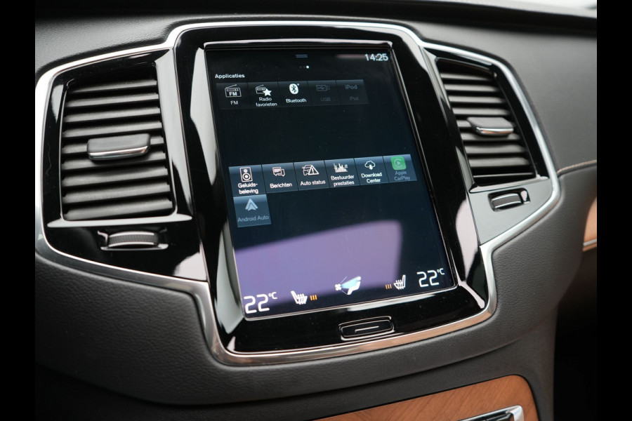 Volvo XC90 T8 Twin Engine AWD Inscription 7 Persoons PHEV 394pk Dealer O.H. | Panodak | Adaptive Cruise | Luxe Lederen Sportstoelen Memory & Verwarmd | 360 Camera | Head Up | Harman Kardon | Apple Carplay | Blis | Virtual | Navigatie | 21"L.M | Plug In Hybrid