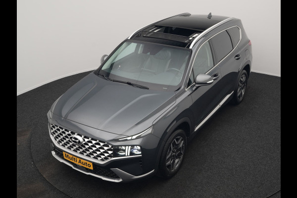 Hyundai Santa Fe 1.6 T-GDI Comfort Smart Sky PHEV 266pk Dealer O.H. | Trekhaak Afn. | Panodak | Adaptive Cruise | Camera | Krell Audio | Lederen Sportstoelen Verwarmd | Apple Carplay | Keyless | Blis | Stuur Verwarmd | Navigatie | DAB | Plug In Hybrid