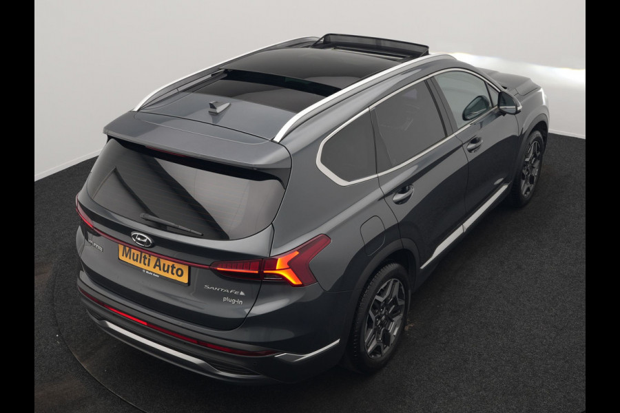 Hyundai Santa Fe 1.6 T-GDI Comfort Smart Sky PHEV 266pk Dealer O.H. | Trekhaak Afn. | Panodak | Adaptive Cruise | Camera | Krell Audio | Lederen Sportstoelen Verwarmd | Apple Carplay | Keyless | Blis | Stuur Verwarmd | Navigatie | DAB | Plug In Hybrid