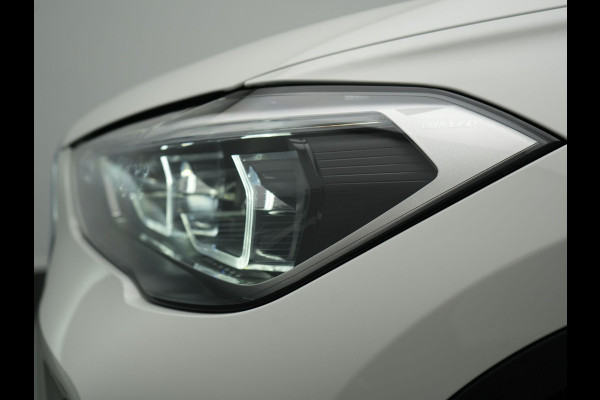 BMW X1 xDrive25e Sportline PHEV 221pk Dealer O.H. | Trekhaak Afn. | Camera | Sportstoelen Memory & Verwarmd | Keyless | Sfeerverlichting | Adaptive LED | Cruise Control | Navigatie | DAB |  Plug In Hybrid
