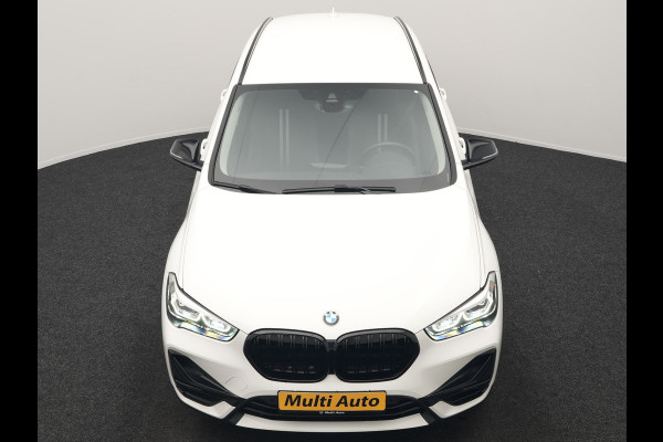 BMW X1 xDrive25e Sportline PHEV 221pk Dealer O.H. | Trekhaak Afn. | Camera | Sportstoelen Memory & Verwarmd | Keyless | Sfeerverlichting | Adaptive LED | Cruise Control | Navigatie | DAB |  Plug In Hybrid