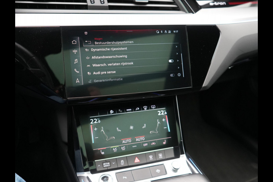 Audi e-tron 50 Quattro 2x S Line 313pk 71 kWh Dealer O.H INCL BTW | Luchtvering | Panodak | Head Up | Adaptive Cruise | Sfeerverlichting | Lederen Sportstoelen Verwarmd | Keyless | Navigatie | 20"L.M | DAB | Virtual |