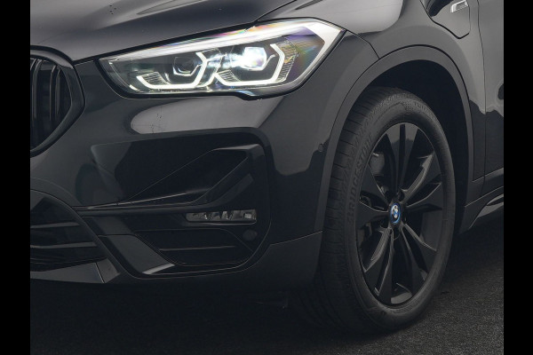 BMW X1 xDrive25e Sportline PHEV 221pk | Camera | Sfeerverlichting | Sportstoelen Verwarmd | Navigatie | Cruise Control | LED Koplampen | DAB | Plug In Hybrid |