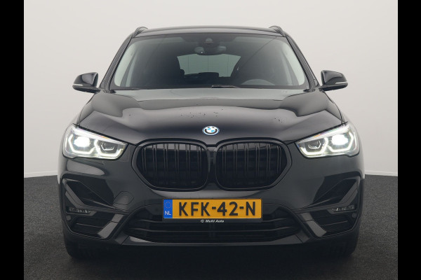 BMW X1 xDrive25e Sportline PHEV 221pk | Camera | Sfeerverlichting | Sportstoelen Verwarmd | Navigatie | Cruise Control | LED Koplampen | DAB | Plug In Hybrid |