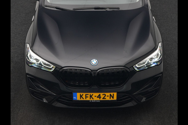 BMW X1 xDrive25e Sportline PHEV 221pk | Camera | Sfeerverlichting | Sportstoelen Verwarmd | Navigatie | Cruise Control | LED Koplampen | DAB | Plug In Hybrid |