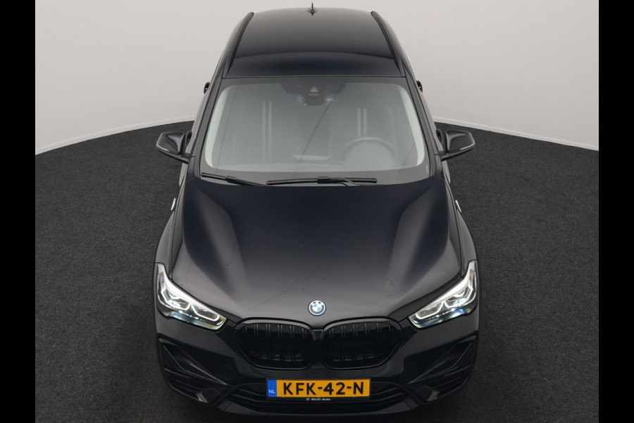 BMW X1 xDrive25e Sportline PHEV 221pk | Camera | Sfeerverlichting | Sportstoelen Verwarmd | Navigatie | Cruise Control | LED Koplampen | DAB | Plug In Hybrid |