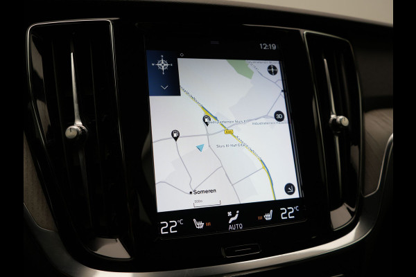 Volvo V60 T4 Inscription 191pk Dealer O.H. | Camera | Lederen Sportstoelen Memory & Verwarmd | Apple Carplay | Virtual | Navigatie | Cruise Control | DAB |