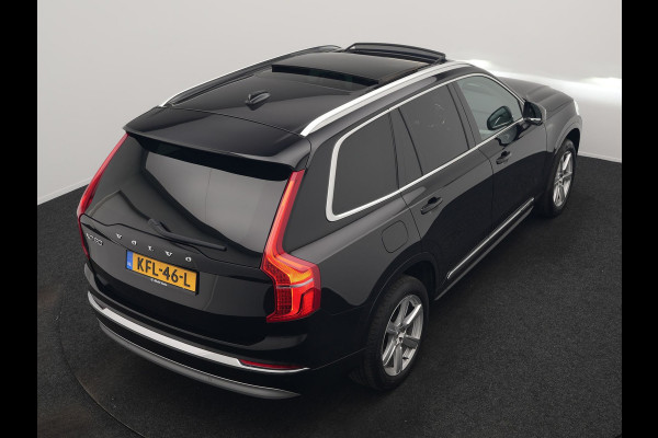 Volvo XC90 T8 Recharge AWD Inscription 7 Persoons PHEV 394pk | Panodak | Adaptive Cruise | Camera | Lederen Sportstoelen Memory & Verwarmd | Stuur Verwarmd | Keyless | Blis | Apple Carplay | Navigatie | DAB | Plug In Hybrid |