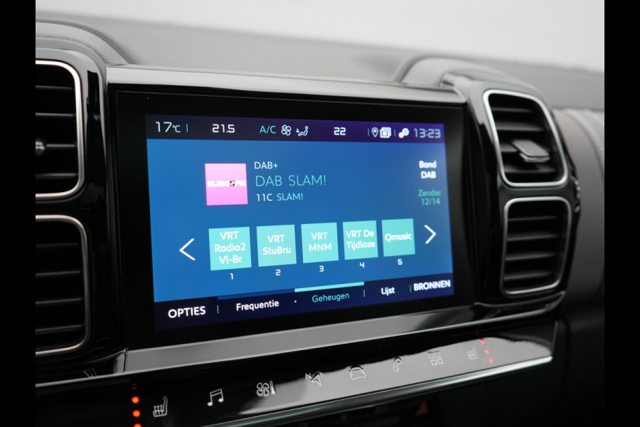 Citroën C5 Aircross 1.6 Shine PHEV 225pk Dealer O.H. | Panodak | Adaptive Cruise | 360 Camera | Lederen Comfortstoelen Massage & Memory | Keyless | Blis | Stoelverwarming | 19"L.M | Navigatie | DAB | Plug In Hybrid |