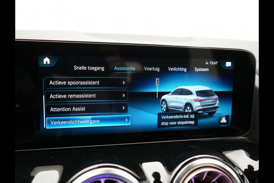 Mercedes-Benz EQA 250+ Business Line 74 kWh LONG RANGE 191pk Dealer O.H. | MBUX Widescreen Navi | Camera | Sfeerverlichting | 18"L.M | Sportstoelen Verwarmd | Apple Carplay | Cruise Control | Navigatie | DAB |