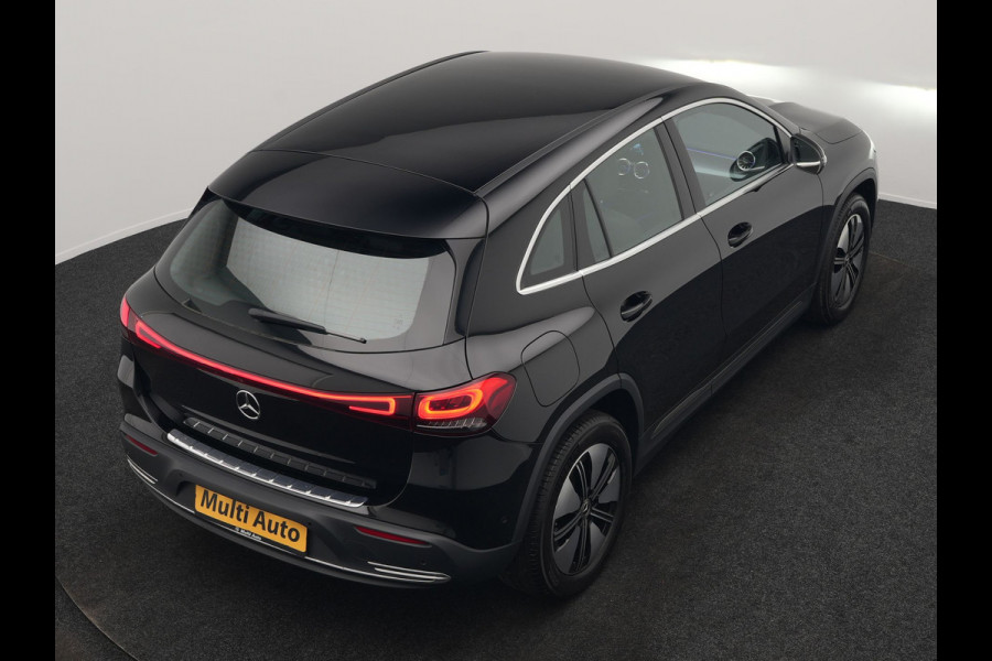 Mercedes-Benz EQA 250+ Business Line 74 kWh LONG RANGE 191pk Dealer O.H. | MBUX Widescreen Navi | Camera | Sfeerverlichting | 18"L.M | Sportstoelen Verwarmd | Apple Carplay | Cruise Control | Navigatie | DAB |