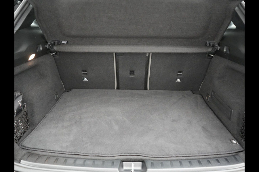 Mercedes-Benz EQA 250+ Business Line 74 kWh LONG RANGE 191pk Dealer O.H. | MBUX Widescreen Navi | Camera | Sfeerverlichting | 18"L.M | Sportstoelen Verwarmd | Apple Carplay | Cruise Control | Navigatie | DAB |