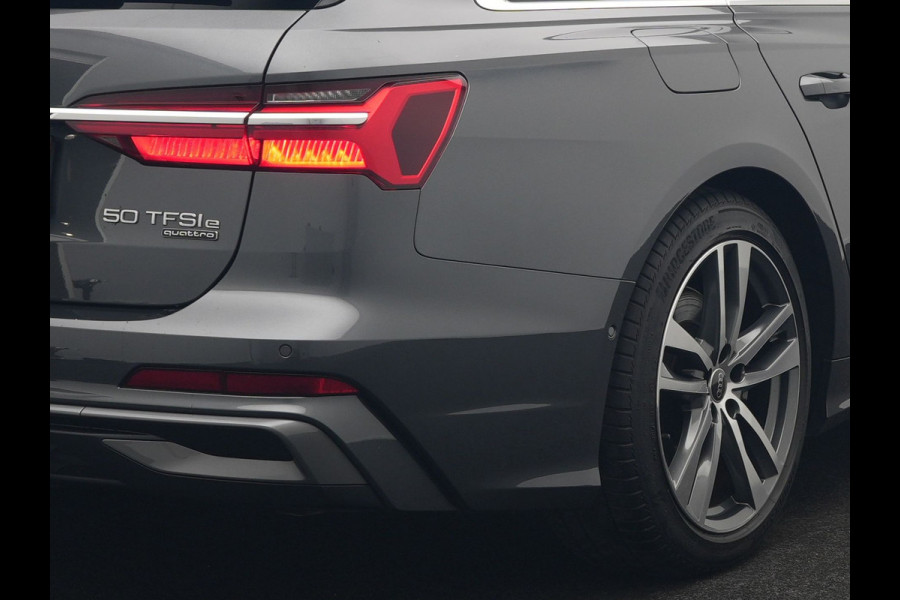 Audi A6 Avant 50 TFSI e quattro S-Line PHEV 300pk Dealer O.H | Panodak | Head Up | Adaptive Cruise | Lederen Sportstoelen Memory & Verwarmd | S Sportstuur Verwarmd | Apple Carplay | Blis | Sfeerverlichting | Keyless | Navigatie | Virtual | DAB | 19" L. | Plug In Hybrid |