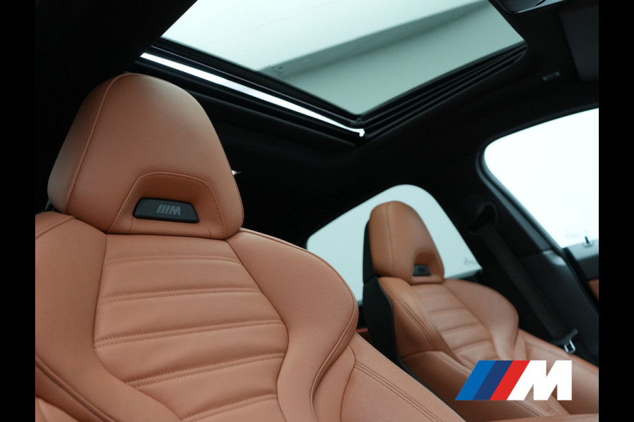BMW 4 Serie Gran Coupé 430i M Sport 245pk Dealer O.H Sanremo Green | Panodak | Lederen Competition Stoelen Memory & Verwarmd | Adaptive Onderstel | 360 Camera | Harman & Kardon | 19" L.M | Carbon | Apple Carplay | Navigatie | Blis | Virtual | DAB |
