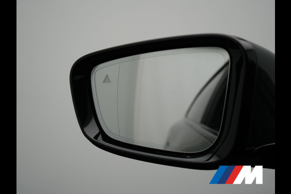 BMW 4 Serie Gran Coupé 430i M Sport 245pk Dealer O.H Sanremo Green | Panodak | Lederen Competition Stoelen Memory & Verwarmd | Adaptive Onderstel | 360 Camera | Harman & Kardon | 19" L.M | Carbon | Apple Carplay | Navigatie | Blis | Virtual | DAB |