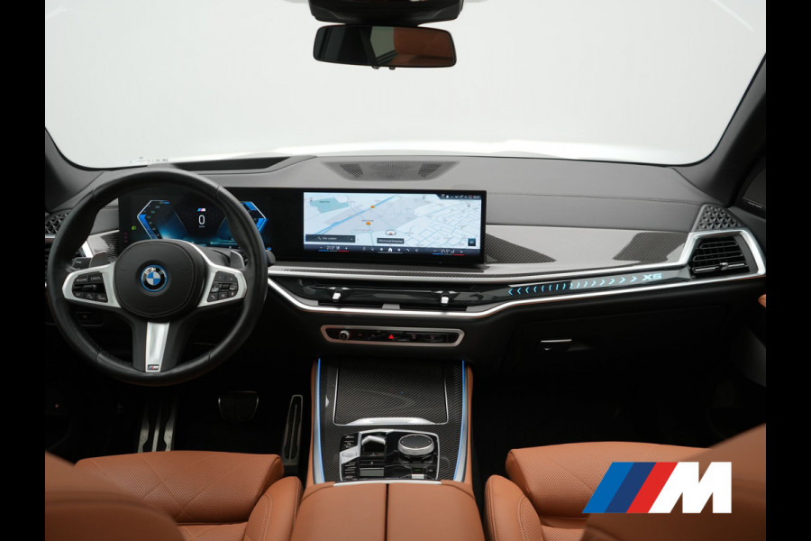 BMW X5 xDrive50e M Sport PHEV 490pk | SOH 96,3 Dealer O.H. | Panodak | Luchtvering | Laser LED | Adaptive Cruise | Harman & Kardon | Comfortstoelen Memory & Stoelventilatie | Head Up | 360 Camera | Apple Carplay | Plug In Hybrid
