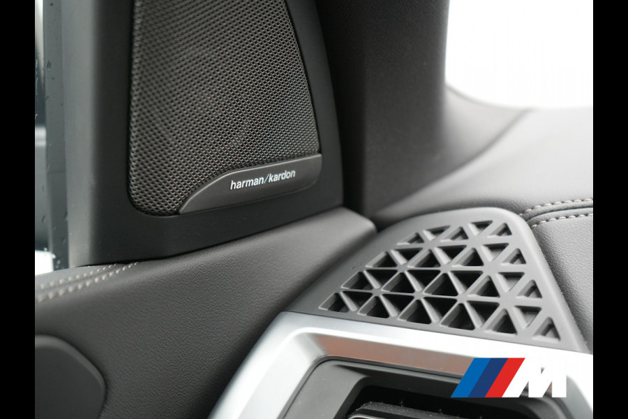 BMW X5 xDrive50e M Sport PHEV 490pk | SOH 96,3 Dealer O.H. | Panodak | Luchtvering | Laser LED | Adaptive Cruise | Harman & Kardon | Comfortstoelen Memory & Stoelventilatie | Head Up | 360 Camera | Apple Carplay | Plug In Hybrid