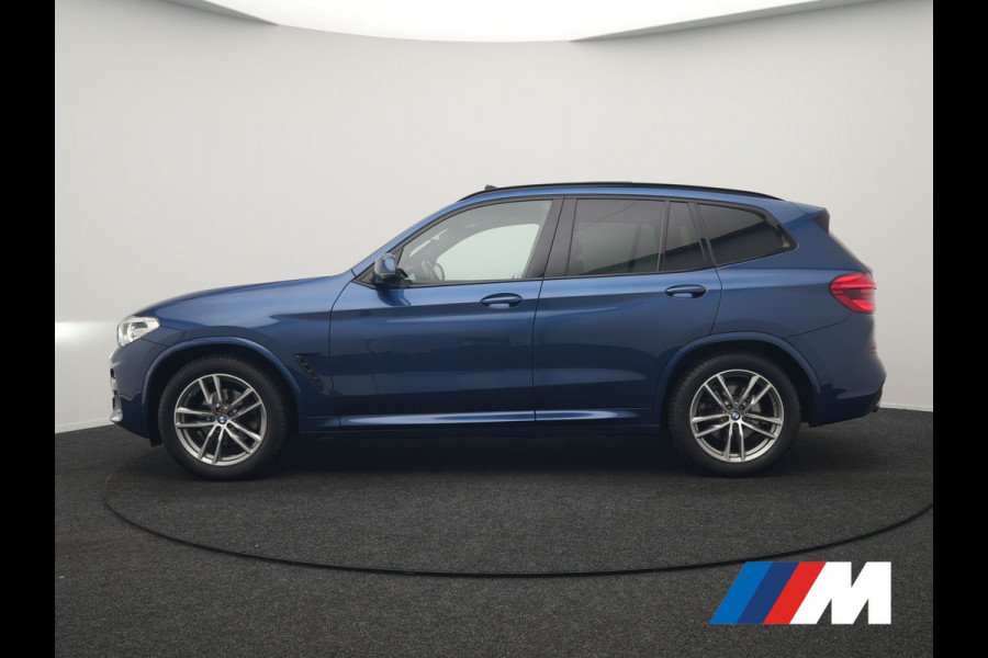 BMW X3 xDrive20i M Sport Shadow 184pk Dealer O.H | Trekhaak af Fabriek | Panodak | Adaptive Cruise | Sportstoelen Memory & Verwarmd | Harman Kardon |  Head Up | 19"L.M | BLIS |