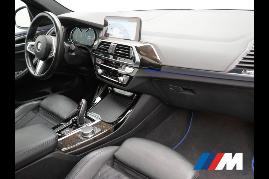 BMW X3 xDrive20i M Sport Shadow 184pk Dealer O.H | Trekhaak af Fabriek | Panodak | Adaptive Cruise | Sportstoelen Memory & Verwarmd | Harman Kardon |  Head Up | 19"L.M | BLIS |