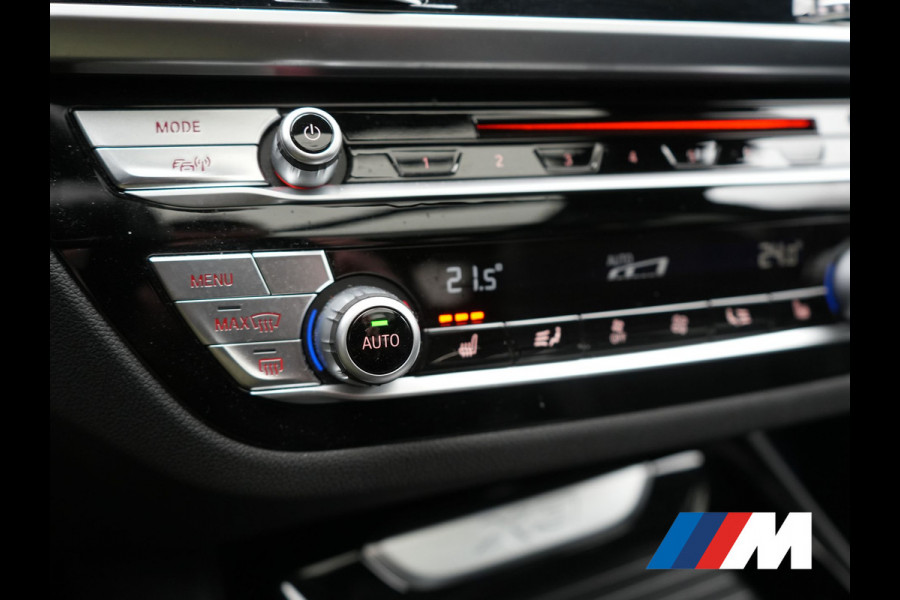 BMW X3 xDrive20i M Sport Shadow 184pk Dealer O.H | Trekhaak af Fabriek | Panodak | Adaptive Cruise | Sportstoelen Memory & Verwarmd | Harman Kardon |  Head Up | 19"L.M | BLIS |