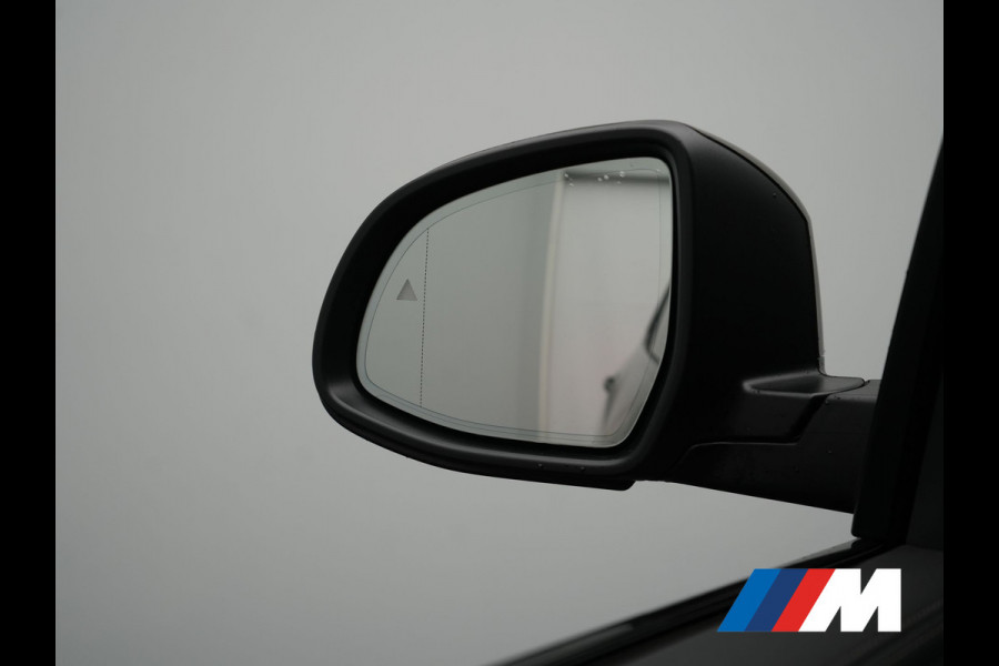 BMW X5 xDrive50e M Sport PHEV 490pk | SOH 96,3 Dealer O.H. | Panodak | Luchtvering | Laser LED | Adaptive Cruise | Harman & Kardon | Comfortstoelen Memory & Stoelventilatie | Head Up | 360 Camera | Apple Carplay | Plug In Hybrid