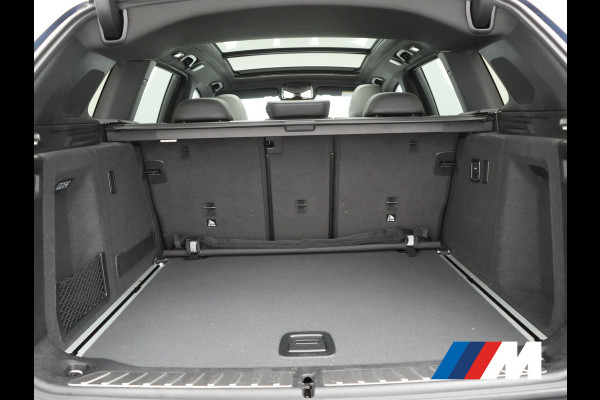 BMW X3 xDrive20i M Sport Shadow 184pk Dealer O.H | Trekhaak af Fabriek | Panodak | Adaptive Cruise | Sportstoelen Memory & Verwarmd | Harman Kardon |  Head Up | 19"L.M | BLIS |