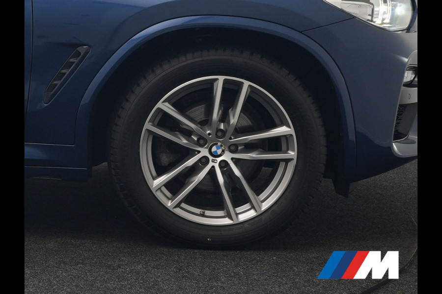 BMW X3 xDrive20i M Sport Shadow 184pk Dealer O.H | Trekhaak af Fabriek | Panodak | Adaptive Cruise | Sportstoelen Memory & Verwarmd | Harman Kardon |  Head Up | 19"L.M | BLIS |