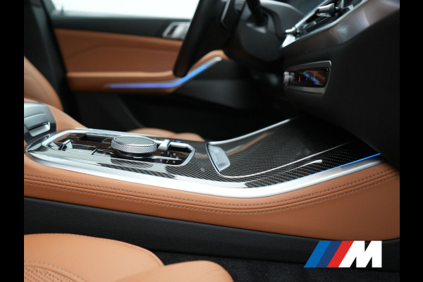 BMW X5 xDrive50e M Sport PHEV 490pk | SOH 96,3 Dealer O.H. | Panodak | Luchtvering | Laser LED | Adaptive Cruise | Harman & Kardon | Comfortstoelen Memory & Stoelventilatie | Head Up | 360 Camera | Apple Carplay | Plug In Hybrid