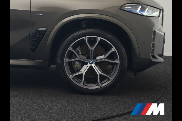 BMW X5 xDrive50e M Sport PHEV 490pk | SOH 96,3 Dealer O.H. | Panodak | Luchtvering | Laser LED | Adaptive Cruise | Harman & Kardon | Comfortstoelen Memory & Stoelventilatie | Head Up | 360 Camera | Apple Carplay | Plug In Hybrid