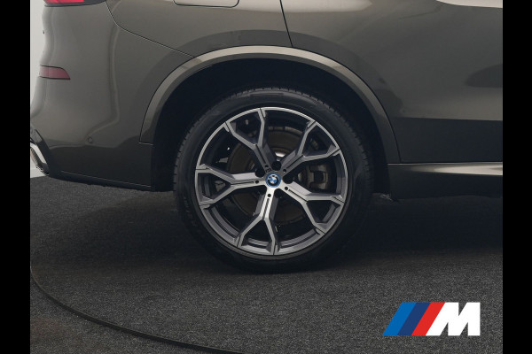 BMW X5 xDrive50e M Sport PHEV 490pk | SOH 96,3 Dealer O.H. | Panodak | Luchtvering | Laser LED | Adaptive Cruise | Harman & Kardon | Comfortstoelen Memory & Stoelventilatie | Head Up | 360 Camera | Apple Carplay | Plug In Hybrid